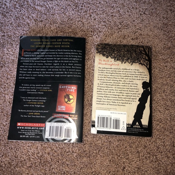 Books 📚 - Picture 6 of 8